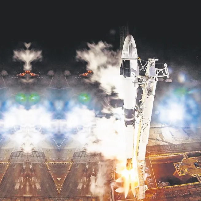 Türkiyenin gurur gecesi: Türkiyenin ilk astronotu Alper Gezeravcının uzay yolculuğu başladı!