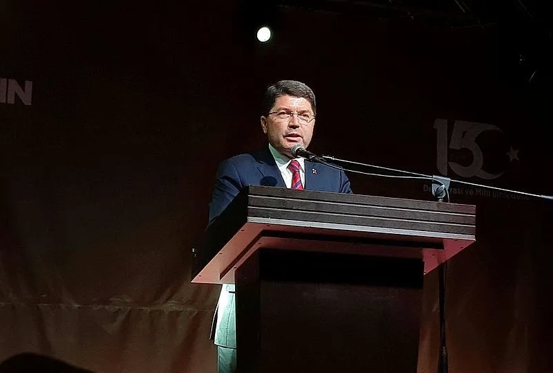 Milletimiz sandıkta cevabını verir