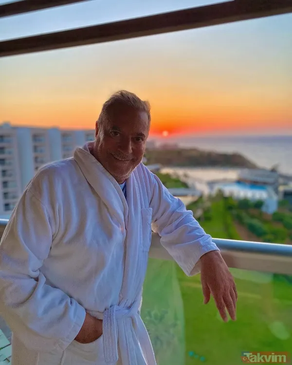 "Fişimi çekin" diyen Mehmet Ali Erbil estetik yaptırdı! Gençleşmeyi kafayı koyan kızı Yasmin Erbil'in sözlerine aldırış etmeyen Mali... - 50