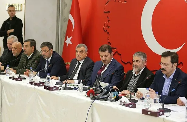 hazine-ve-maliye-bakani-nureddin-nebatiden-flas-aciklamalar-depremzedelere-pes-pese-destekler-1677507277806.jpeg Hazine ve Maliye Bakanı Nureddin Nebati'den flaş açıklamalar! Depremzedelere peş peşe destekler-4