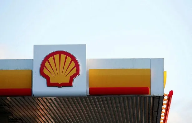 ikiyuzluluk-degil-de-ne-rusyadaki-projelerden-cekilen-shell-rekor-indirimle-petrol-aldi-1646423063611.jpeg İkiyüzlülük değil de ne! Rusya'daki projelerden çekilen Shell rekor indirimle petrol aldı-4