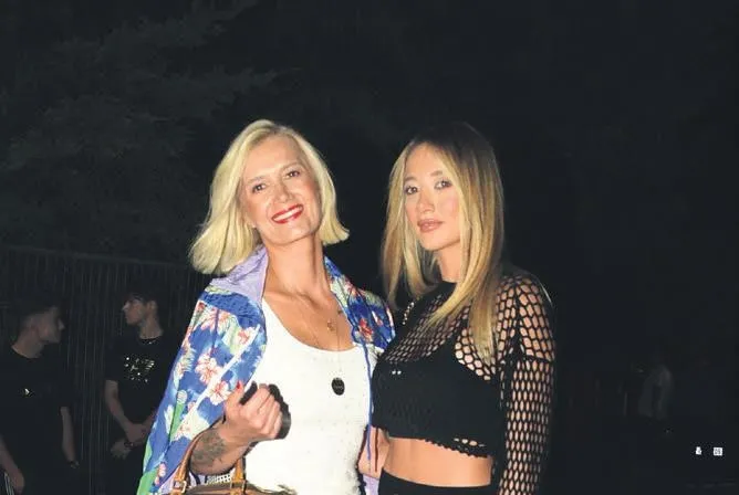 ’Ablam değil annem’