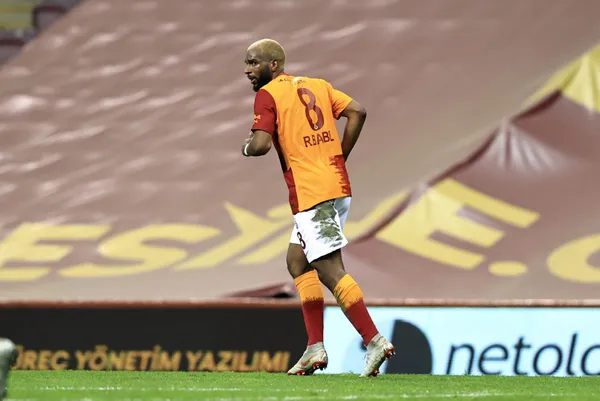 1629722093282.jpg Galatasaray'da şok ayrılıklar kapıda! 2 ismin daha adı masada-2