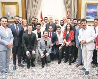 Külliye’den demokrasi mesajı