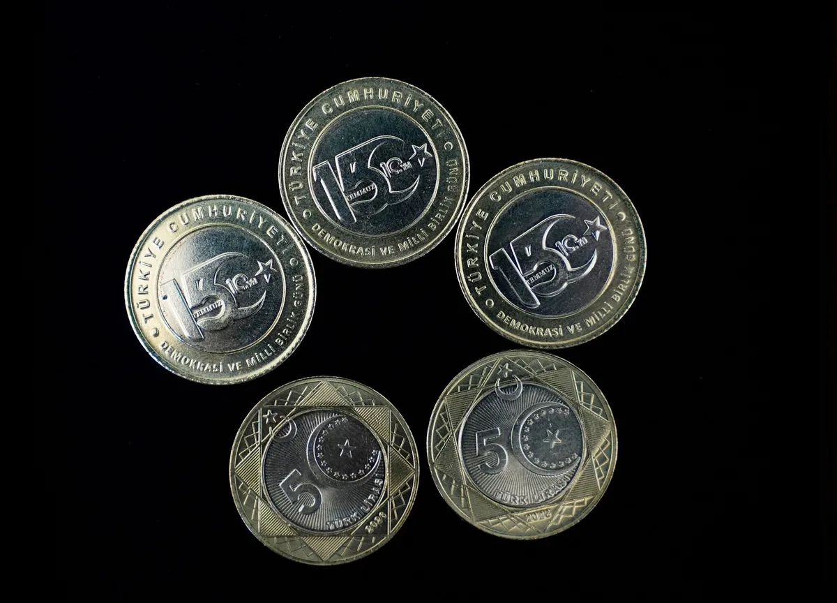 10. yıla özel basıldı! Darphane'nin 15 Temmuz hatıra parası tedavülde-4