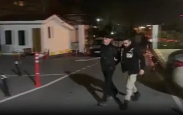 chpli-ibbye-bagli-itfaiye-daire-baskanliginda-rusvet-skandali-buyuyor-kirli-cark-ortaya-cikti-sifreleri-bile-v-1705203609846.jpeg CHP'li İBB'ye bağlı İtfaiye Daire Başkanlığı'ndaki rüşvet skandalı büyüyor! Kirli çark ortaya çıktı: Şifreleri bile vermişler-2