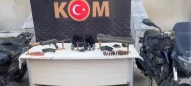 icisleri-bakani-ali-yerlikaya-duyurdu-elebasiligini-baris-boyun-un-yaptigi-organize-suc-orgutune-operasyon-1711344337458.jpeg İçişleri Bakanı Ali Yerlikaya duyurdu! Elebaşılığını Barış Boyun’ un yaptığı organize suç örgütüne operasyon-2