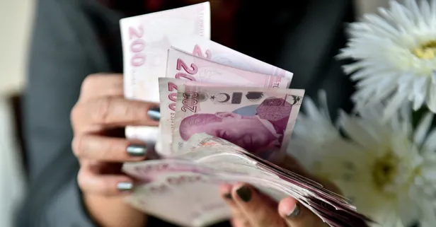 YENİ YIL YENİ PROMOSYON! Emekli maaşı zamları sonrası yarışa girdiler! Hangi banka yüksek promosyon veriyor? Ziraat, Halkbank, ING, Yapı Kredi...