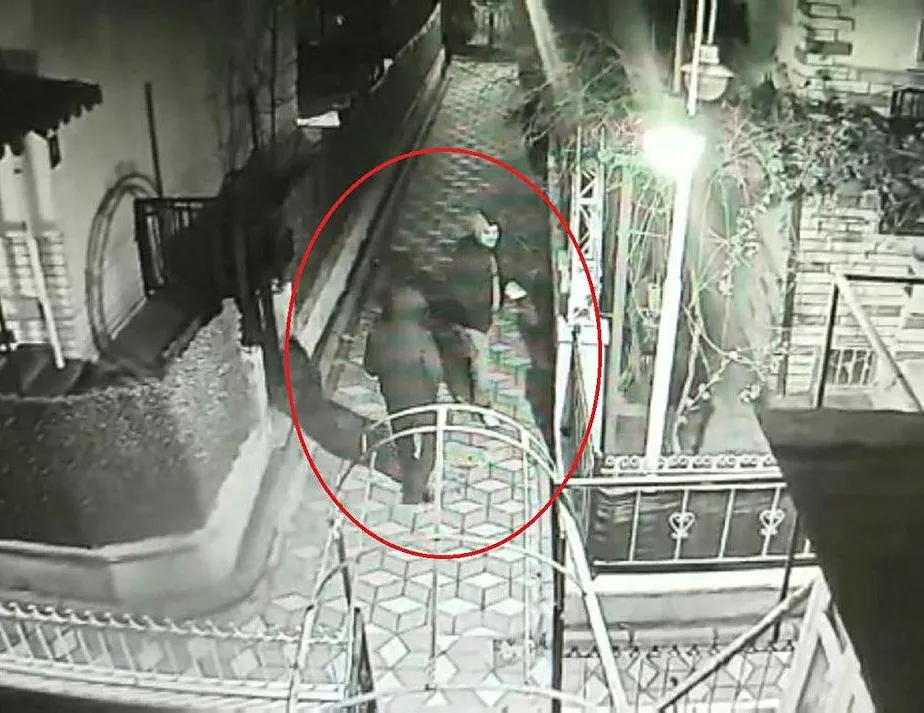 Villa fareleri suçüstü yakalandı