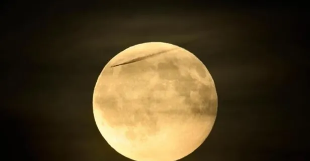 Dolunay yakar! İnzivaya çekilme zamanı | 4 Mart 2021 burç yorumları