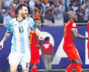 İşte Messi işte şov
