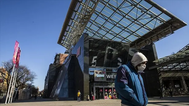 Son dakika: Dünyada son Kovid-19 vaka sayıları açıklandı: Salgının en son bulaştığı ülkede aktif vaka kalmadı-4