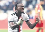 Beşiktaş taraftarını kaçırdığı gollerle çıldırtan Batshuayinin 1 golü 7.5 milyon TL değerinde!