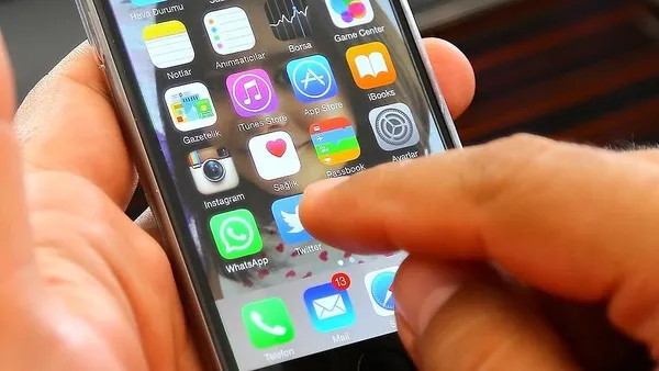 koronavirus-hastalari-dikkat-uzun-telefon-gorusmesi-olumsuz-etkiliyor-1609837331072.jpg Koronavirüs hastaları dikkat! Uzun telefon görüşmesi olumsuz etkiliyor-5