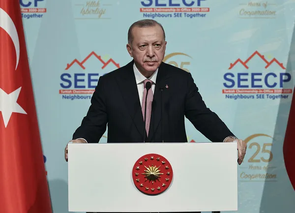 son-dakika-baskan-recep-tayyip-erdogandan-guneydogu-avrupa-ulkeleri-zirvesinde-onemli-aciklamalar-1623943129755.jpg Son dakika! Başkan Recep Tayyip Erdoğan'dan Güneydoğu Avrupa Ülkeleri Zirvesi'nde önemli açıklamalar-5