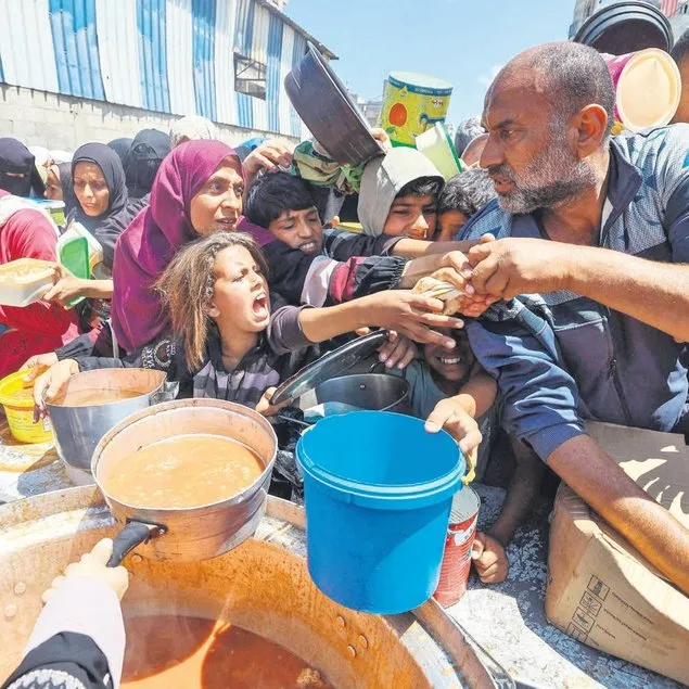 İsrail zulmü sürüyor: Günde sadece bir öğün makarna yiyorlar