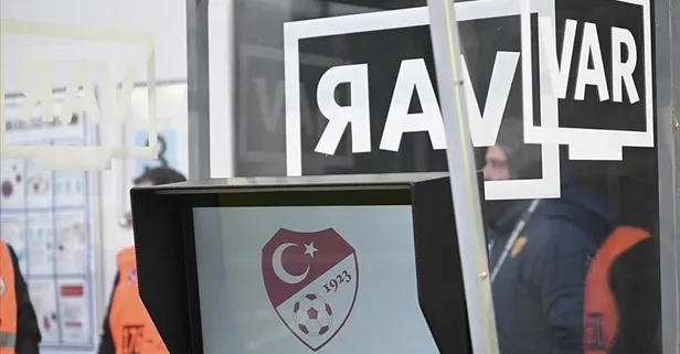 Süper Lig'deki tartışmalı pozisyonların VAR kayıtları açıklandı! Fenerbahçe - Başakşehir, Galatasaray - Trabzonspor