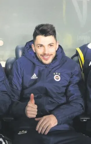 Yeniler armayı öptü!