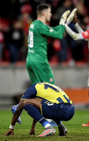 Slavia Prag Fenerbahçe'ye futbol dersi verdi! İşte ibretlik tablo
