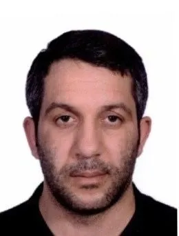 togg-on-siparisi-icin-sahte-site-kurarak-vatandaslari-dolandirdi-yakayi-ele-verdi-1680379454663.jpg Togg ön siparişi için sahte site kurarak vatandaşları dolandırdı: Yakayı ele verdi!-2