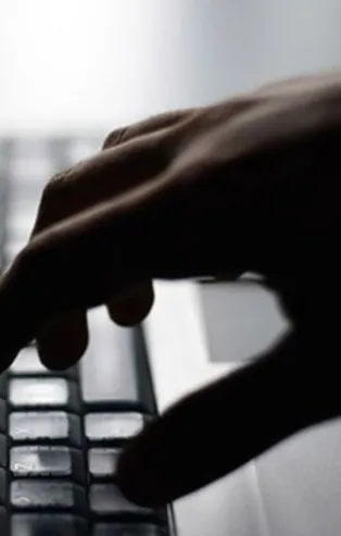 Adana'da 218 internet sitesine erişim engeli