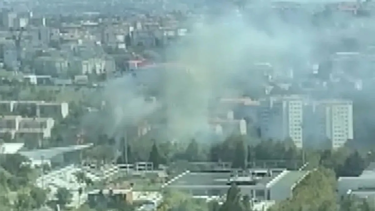 İstanbul Teknik Üniversitesi'nde yangın! Ekipler olay yerinde