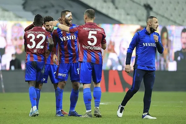 Trabzonspor Abdullah Avcı ile yeniden doğdu: Takımı küme hattında aldı zirveye taşıdı-3