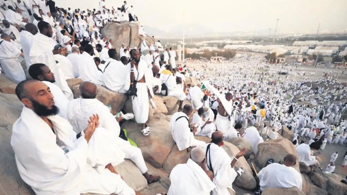 Büyük buluşma: Hacı adayları Arafat'ta toplandı