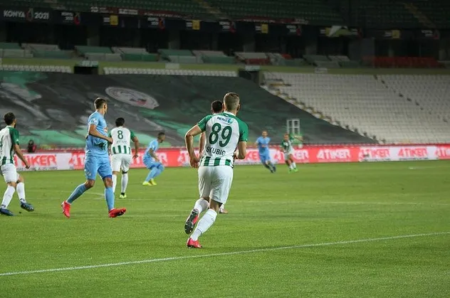 Konya'da 90+5'te kritik 3 puan! MAÇ SONUCU: Konyaspor 1-0 Çaykur Rizespor