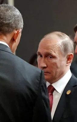 Obama ve Putin 4 dakika konuştu