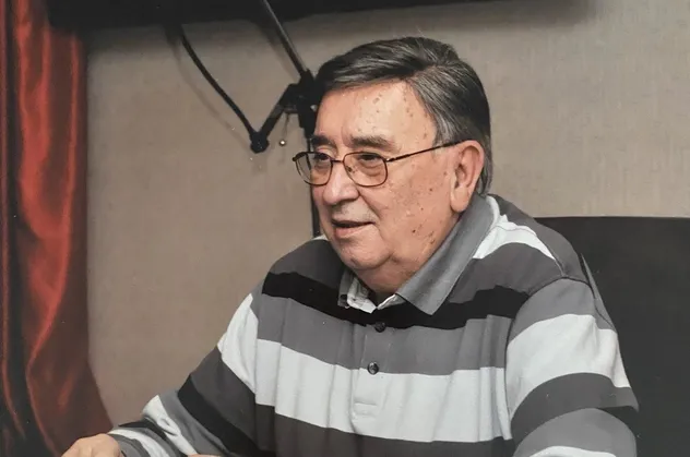 Bülend Özveren hayatını kaybetti! Acı haberi eşi duyurdu