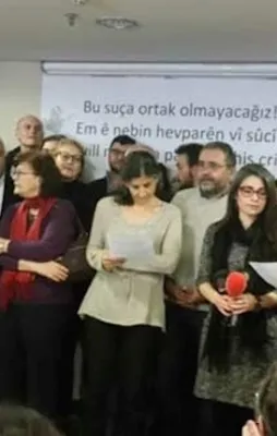 Terör sevici akademisyenlere Almanya kalkanı