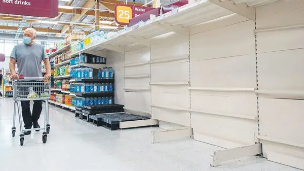 Birleşik Krallık, kıtlıkla sarsıldı! Ülkede hem yakıt hem de yiyecek krizi yaşandı-2