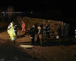 Ankara’da yolcu otobüsü devrildi
