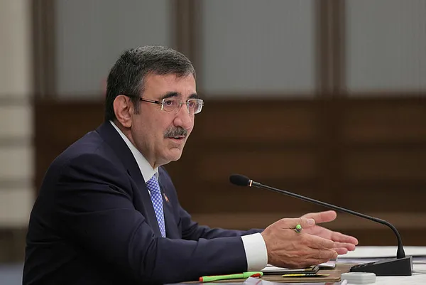 ekonomi-koordinasyon-kurulu-sonrasi-cumhurbaskani-yardimcisi-cevdet-yilmaz-tarihi-acikladi-orta-vadeli-program-1686832445127.jpg Ekonomi Koordinasyon Kurulu sonrası Cumhurbaşkanı Yardımcısı Cevdet Yılmaz tarihi açıkladı: "Orta Vadeli Programı Eylül ayında paylaşacağız"-3