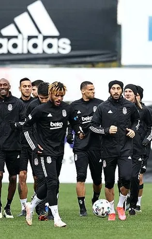 Beşiktaş, Fenerbahçe'yi önce bekleyip sonra da avlayacak!