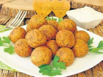 Türk İşadamı Cem Sütçü'nün hayatı film gibi: Londra Köprüsü'nün dibinde şöhreti buldu-4