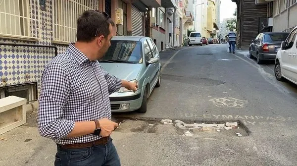 chpli-belediye-yollari-kostebek-yuvasina-cevirdi-sokaklara-tek-tek-isaret-birakiliyor-1659690035447.jpg CHP'li belediye yolları köstebek yuvasına çevirdi! Sokaklara tek tek işaret bırakılıyor-2