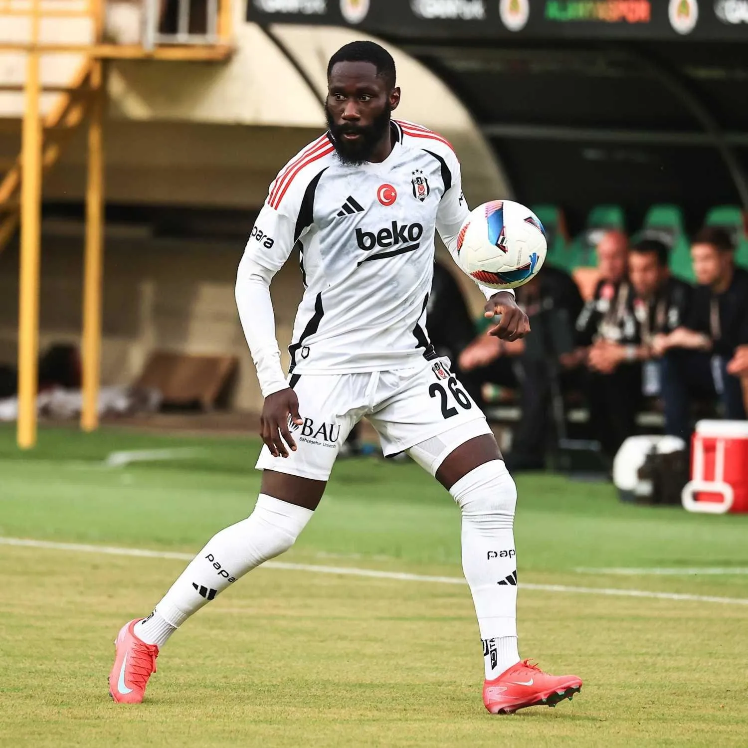 Masuaku’dan sürpriz transfer