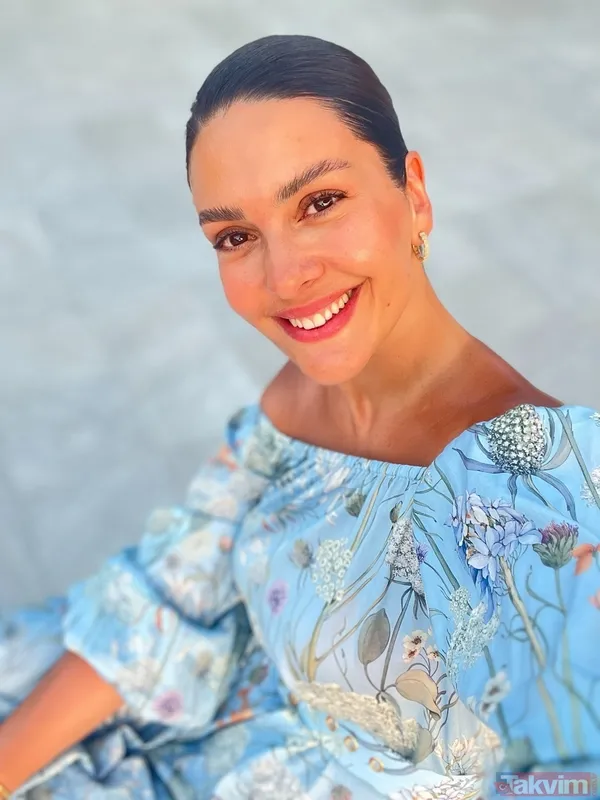 Müslüm Baba Sürpriziyle Kahkahalar Havada Uçuştu Ali, Annesinin Bu İsteği Üzerine Hiç İkilemeden Ve Saniyeler İçinde Kararlı Bir Hamle Yaptı. Arabesk Dünyasının...