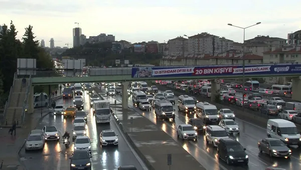 Sabah gazetesi yazarı Melih Altınok: Artık İstanbul'da her saat trafik kaput! İnadı bırakın eski kadrolardan yardım alın!-3