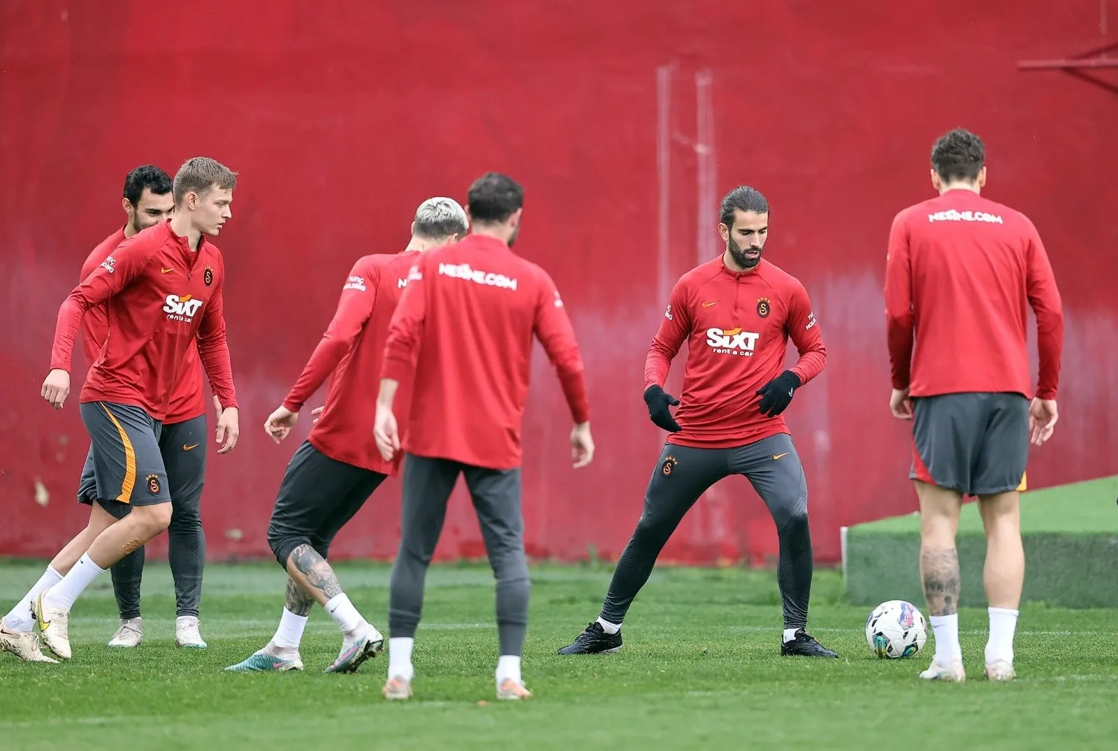 Galatasaray'a bir dünya yıldızı daha! Bedavaya gelecek - 4