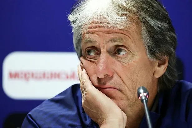Fenerbahçe’nin hocası Jorge Jesus, Dinamo Kiev maçı öncesi konuştu: Umarım kazanan yine ben olurum-4
