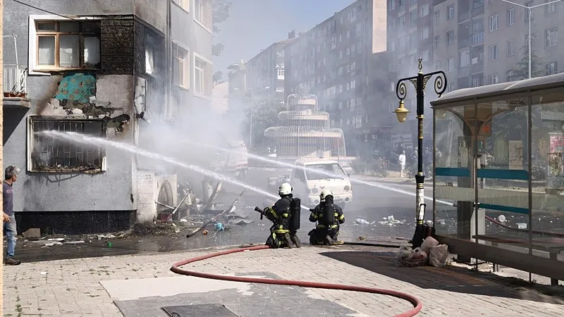 Kütahya'da iş yerinde korkunç patlama! Çok sayıda yaralı var (AA)