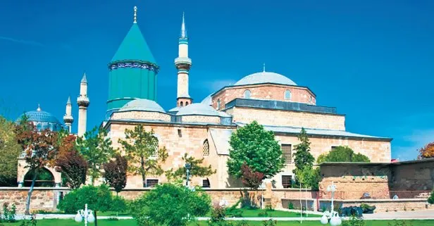 İç Anadolu’nun kalbindeki Konya; camileri, türbeleri, medreseleri, müzeleri, antik kentleri ile büyülüyor