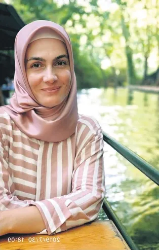 Başarılı öğretmen kansere yenik düştü