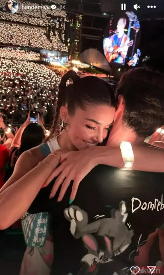 Hande Erçel ve Hakan Sabancı'dan meydan okuma gibi paylaşım! Ya kolları ya bacakları görünüyordu bu kez tamamen paylaştılar - 5