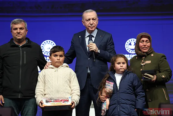 Başkan Erdoğan'dan asrın birlikteliğine katkı sağlayan kurum ve kuruluşa özel plaket! - 14