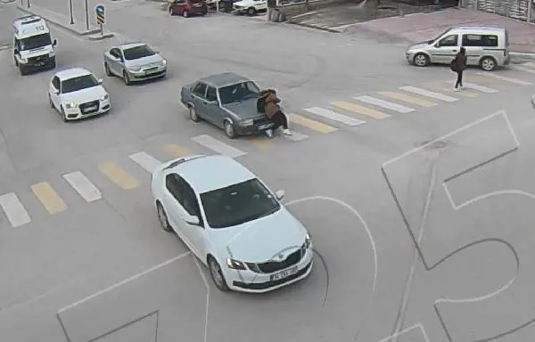 Mart ayındaki trafik kazalarında 126 kişi hayatını kaybetti! Akılalmaz kazalar kameralarda-3