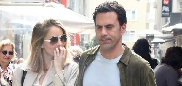 Parkta da yaşarım bankta da yatarım